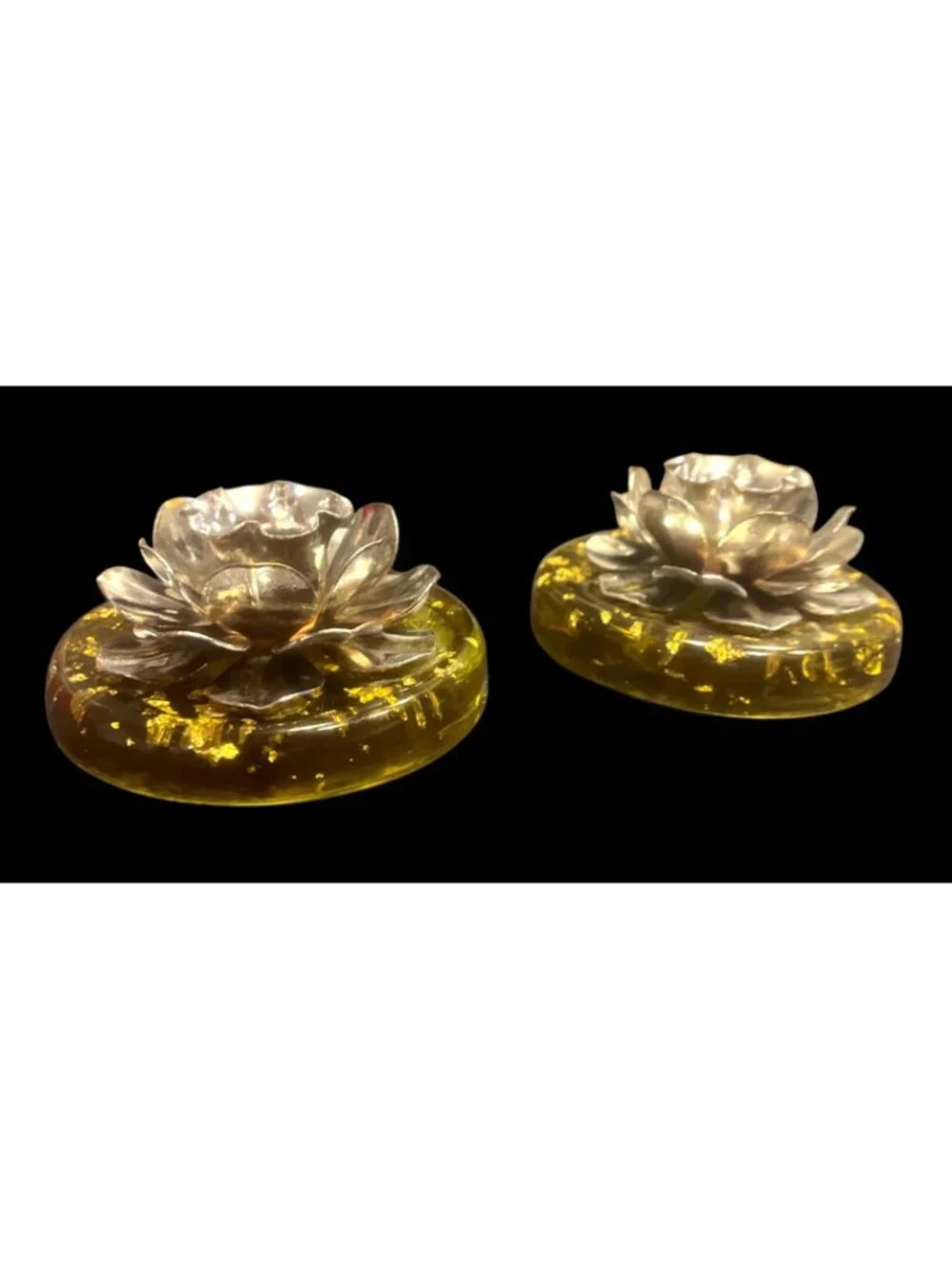 Vtg MCM '70s Candle Holders Set Of 2 Green Lucite Base Silver Flower Top